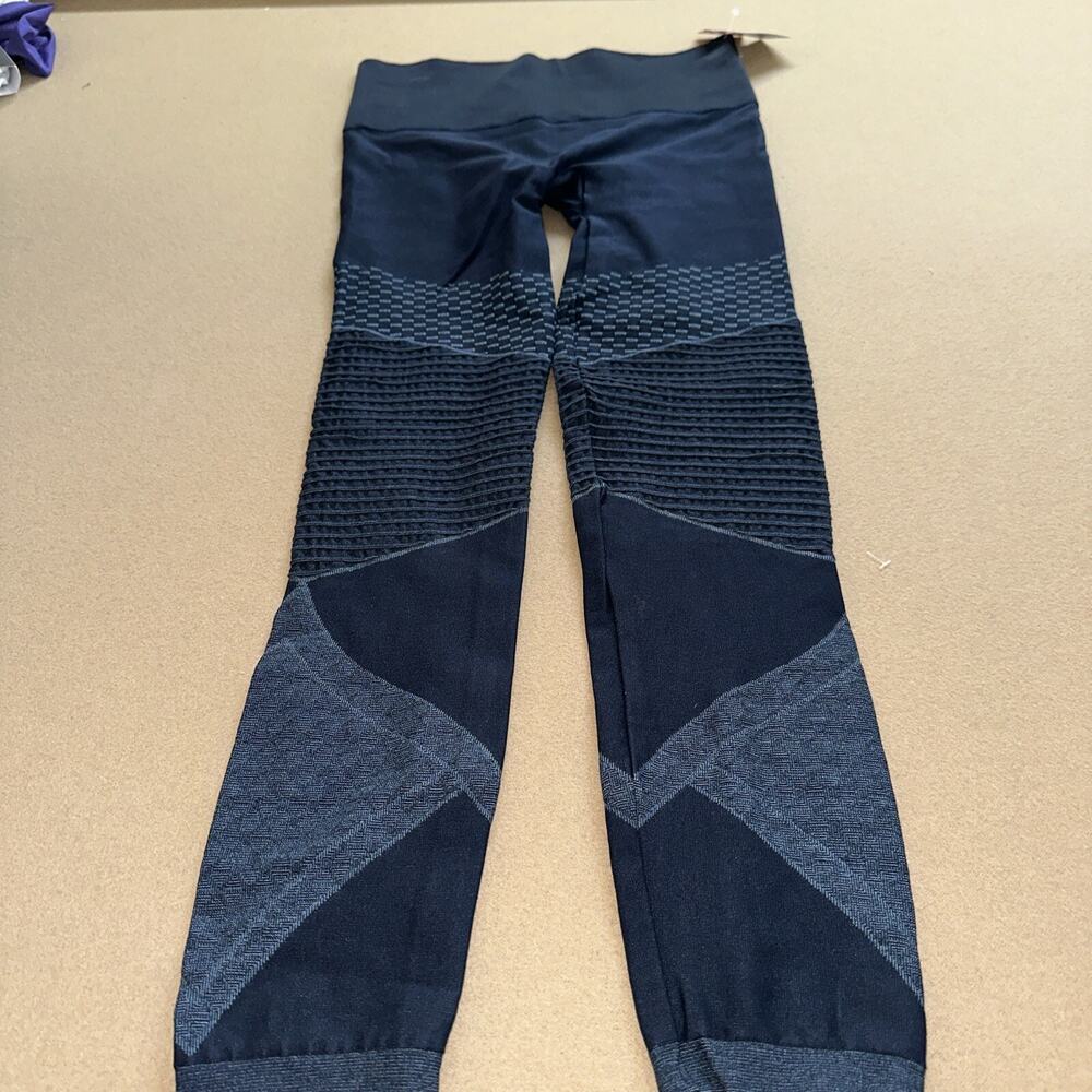 SPANX Women's Seamless Moto Leggings Indigo Sky Size Large 50200r